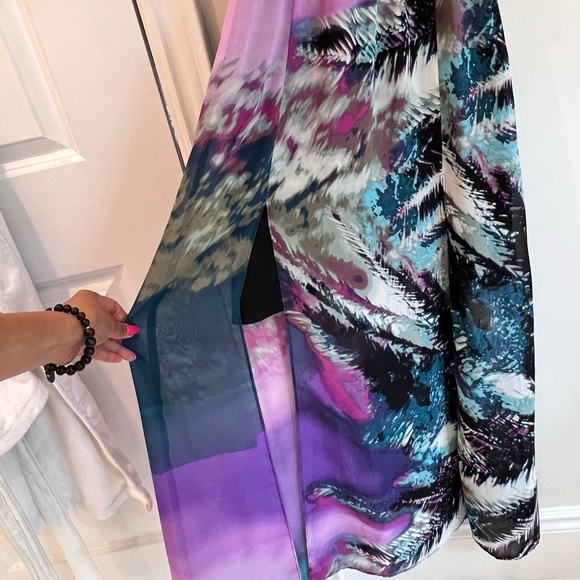 Multicoloured Halter Dress - Picture 4 of 8